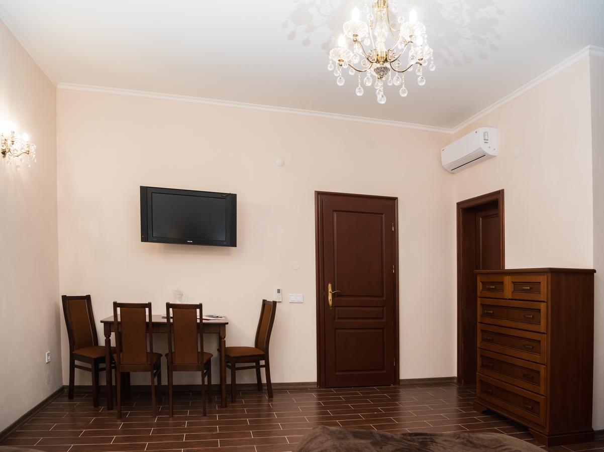 Hotel " Boutique " Uzhhorod Εξωτερικό φωτογραφία